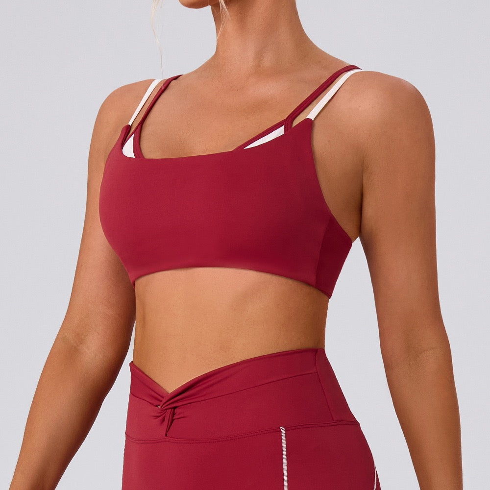 Faux 2-Piece Strappy Sports Bra – Double-Strap Women’s Yoga Top